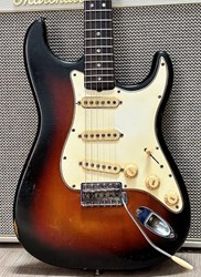 1966 Fender Stratocaster Sunburst 1 Owner