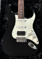 Suhr Classic Pro HSS Black with Specsheet & Case