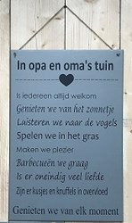 Vorming kussen Baron Zinken tekstbord in opa en oma's tuin| zinkhuysje.nl