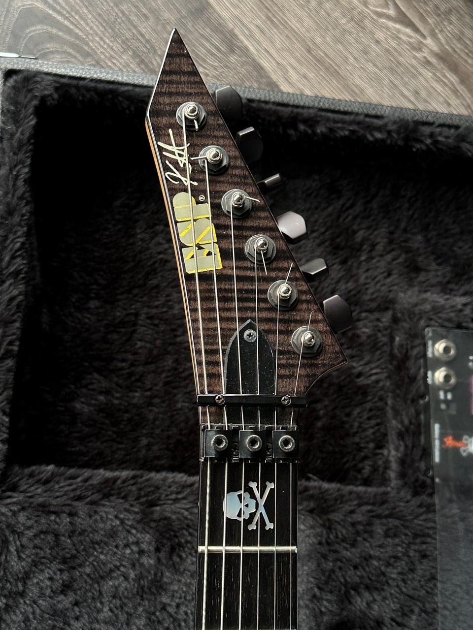 ESP KH-20 Kirk Hammett 20th Anniversary Flamed Maple Top & Neckthrough Metallica Tone - Thumbnail 6