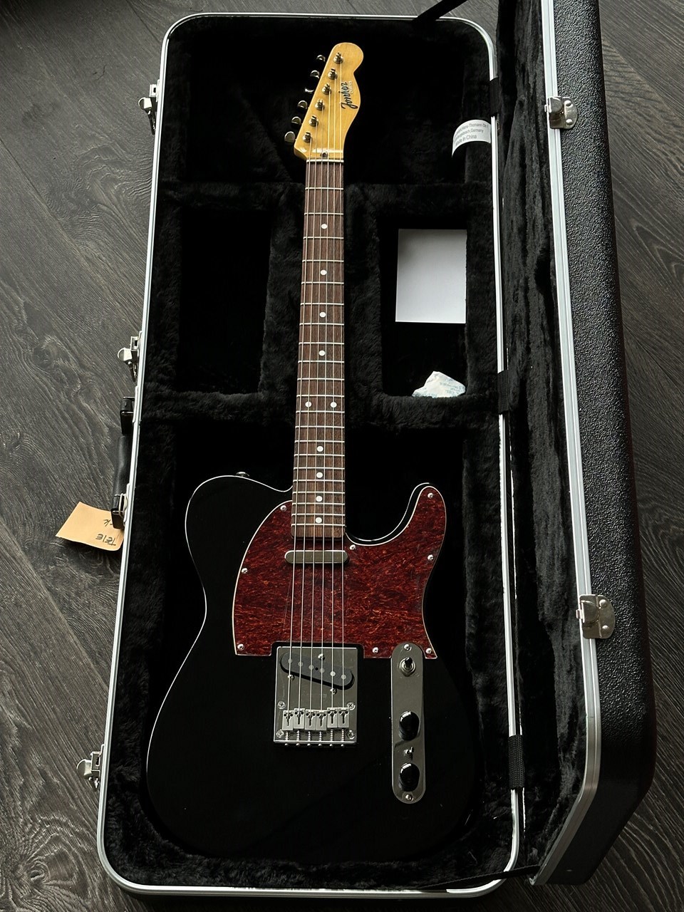 Jonker Tele with Fishman Acoustic Bridge Versatile - Thumbnail 2