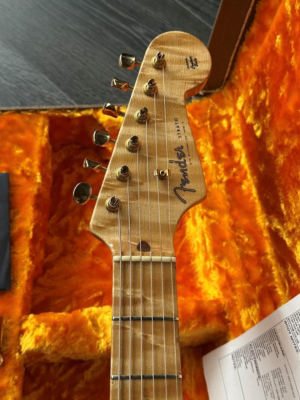 Fender Stratocaster 1956 NOS Figured Neck Fiesta Red Gold Hardware - Thumbnail 2