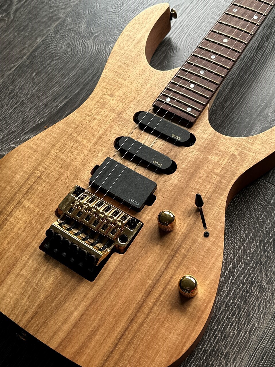 2021 Ibanez RG6PKAG Koa Top & EMG's Reb Beach Vibes - Thumbnail 5