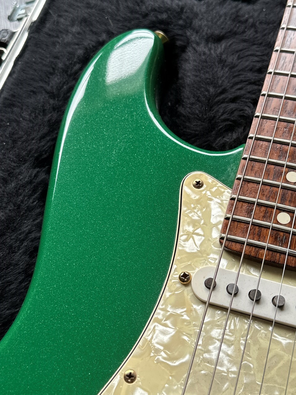 1993 Fender Stratocaster Special Edition Green Metallic/Gold Hardware - Thumbnail 5