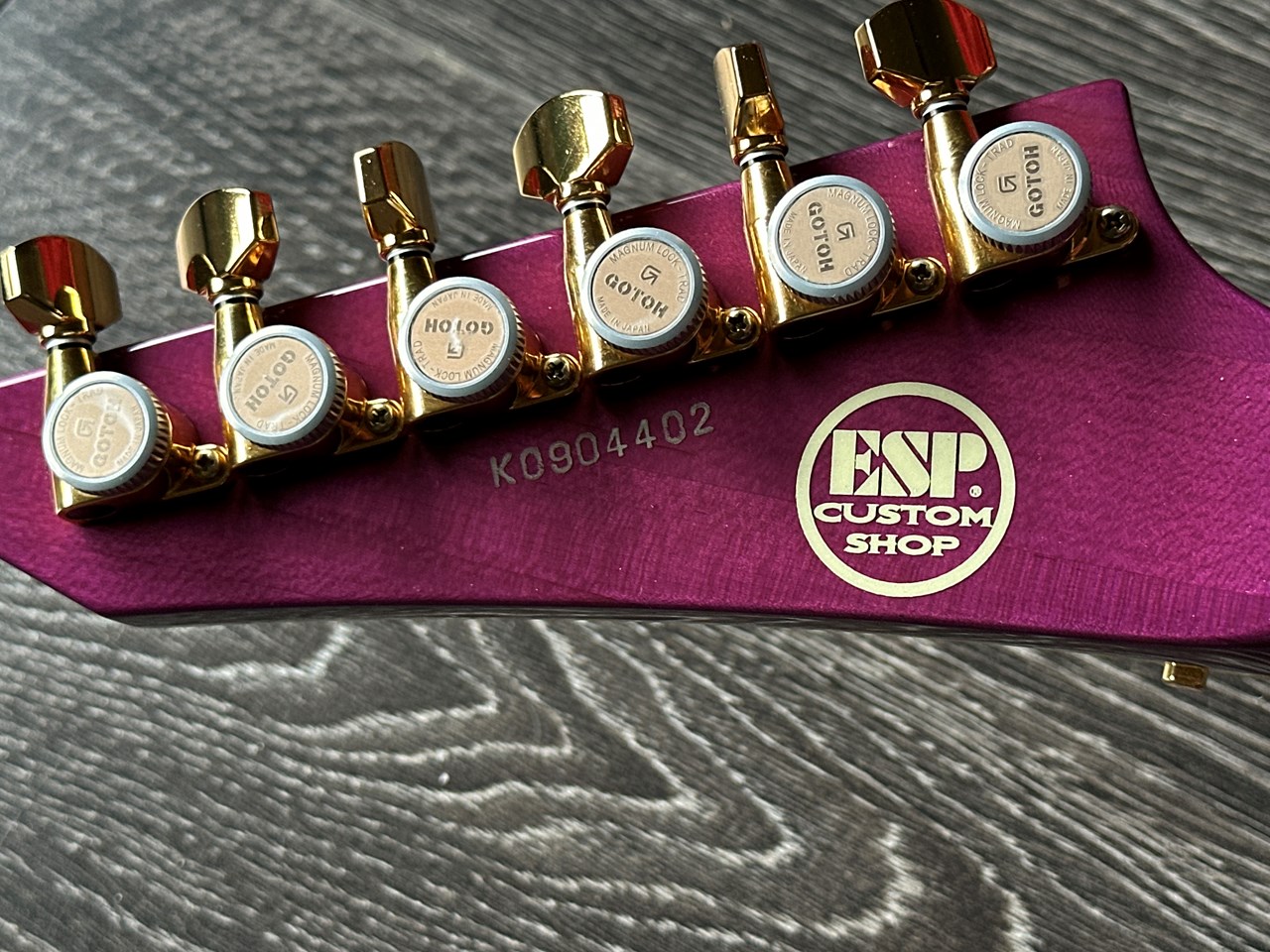 ESP Custom Shop Horizon EV "Harem Girl" Emppu Vuorinen Kiso Masterbuilt - Thumbnail 3