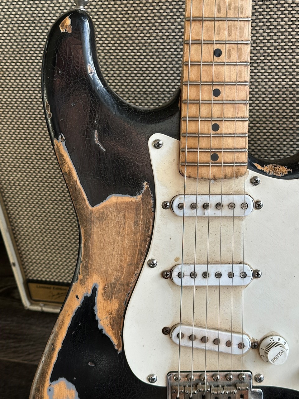 Rebel Relic S Heavy Aged with Versatile with EMG Boost - Thumbnail 2