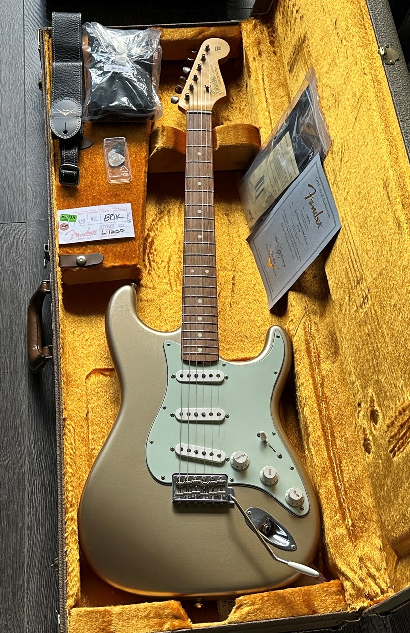 2014 Fender Custom Shop 1964 Stratocaster Shoreline Gold Flamed Maple Neck Closet Classic - Thumbnail 6