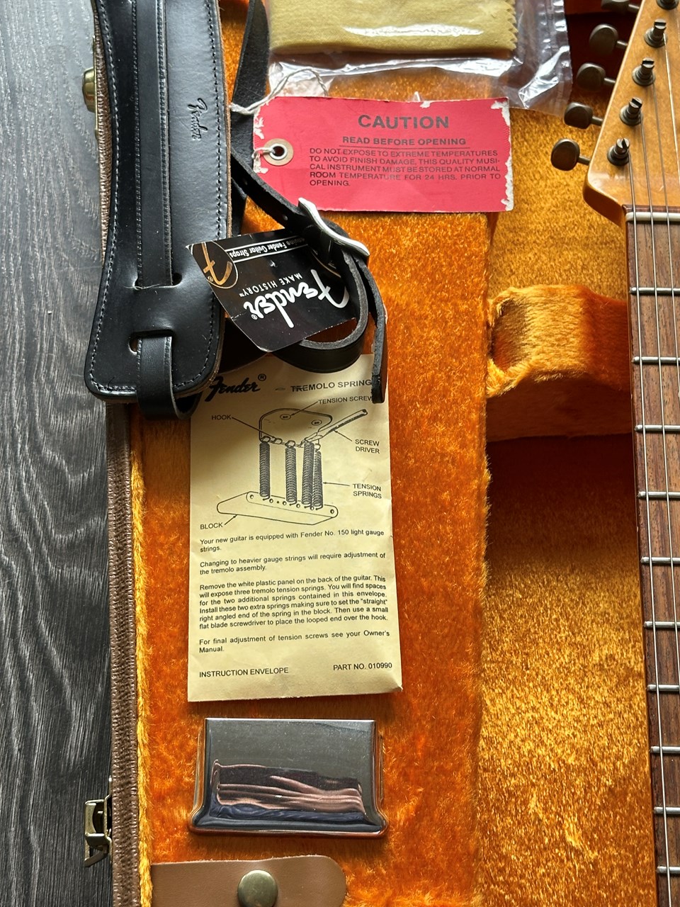 Fender Stratocaster 1962 Relic Fiesta Red Custom Shop - Thumbnail 4