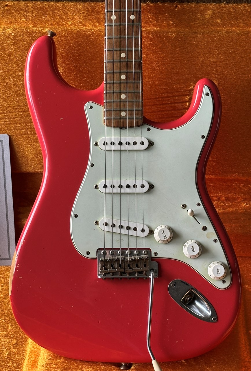 Fender Stratocaster 1962 Relic Fiesta Red Custom Shop - Thumbnail 2