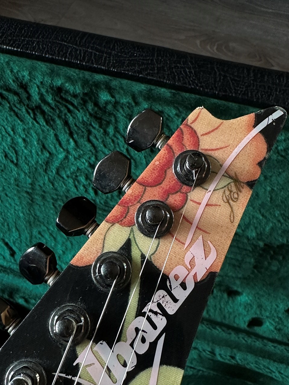 1990 Ibanez JEM 77 FP Floral Pattern Steve Vai with Case - Thumbnail 5