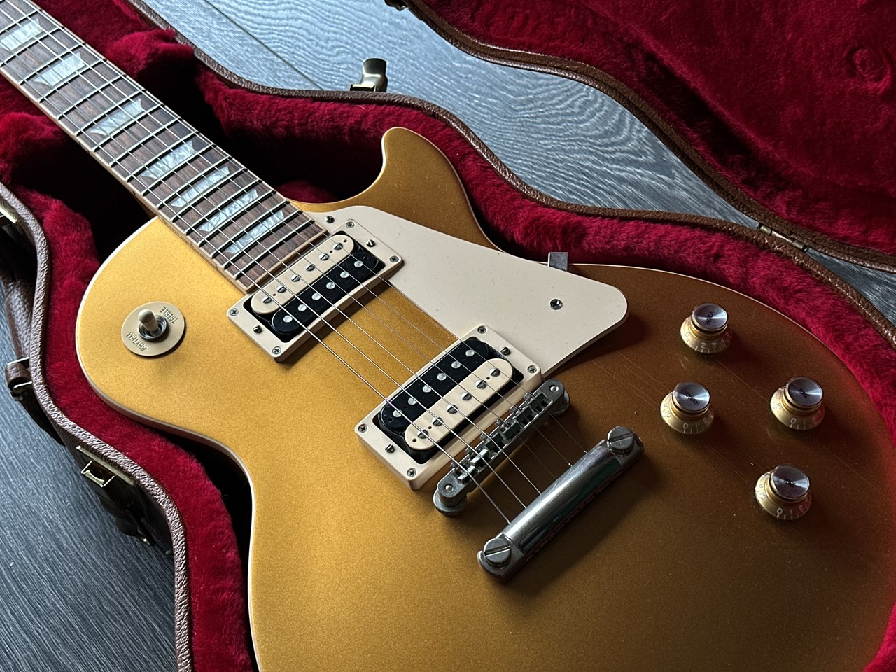 2019 Gibson USA Les Paul Classic Goldtop with Case - Thumbnail 6