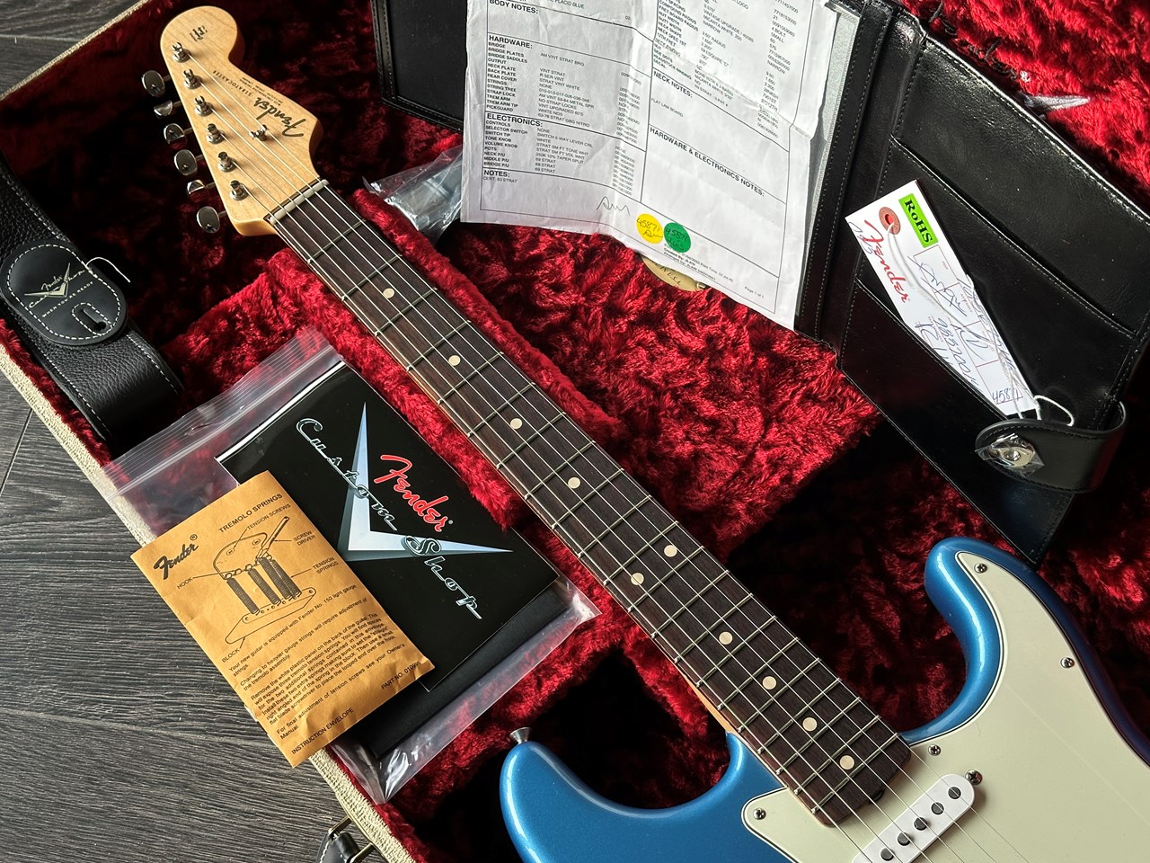 2022 Fender Stratocaster 1963 NOS Lake Placid Blue Custom Shop - Thumbnail 4