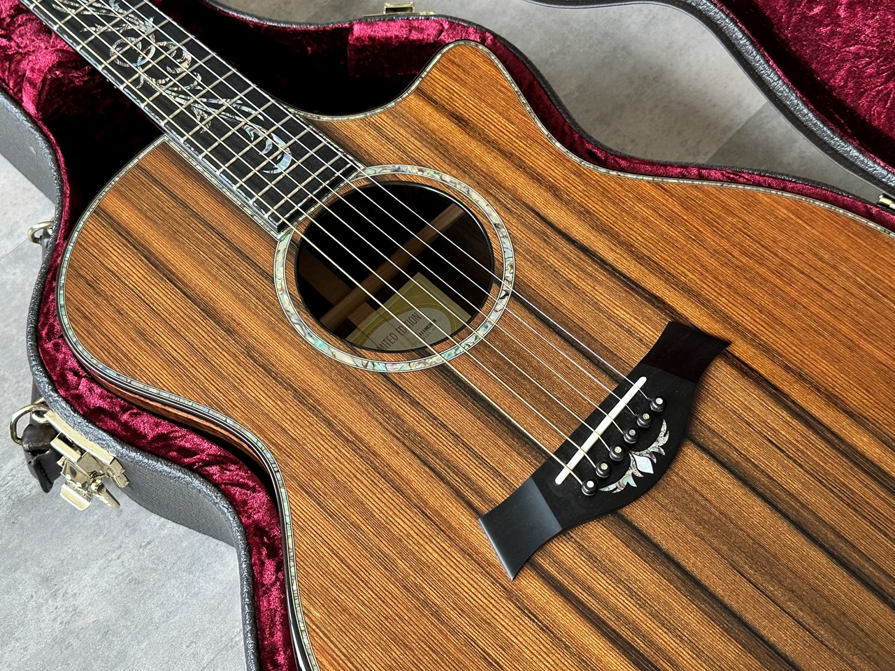 Taylor PS14CE Fall Limited Presentation Series Sinker Redwood/Macassar Ebony - Thumbnail 6