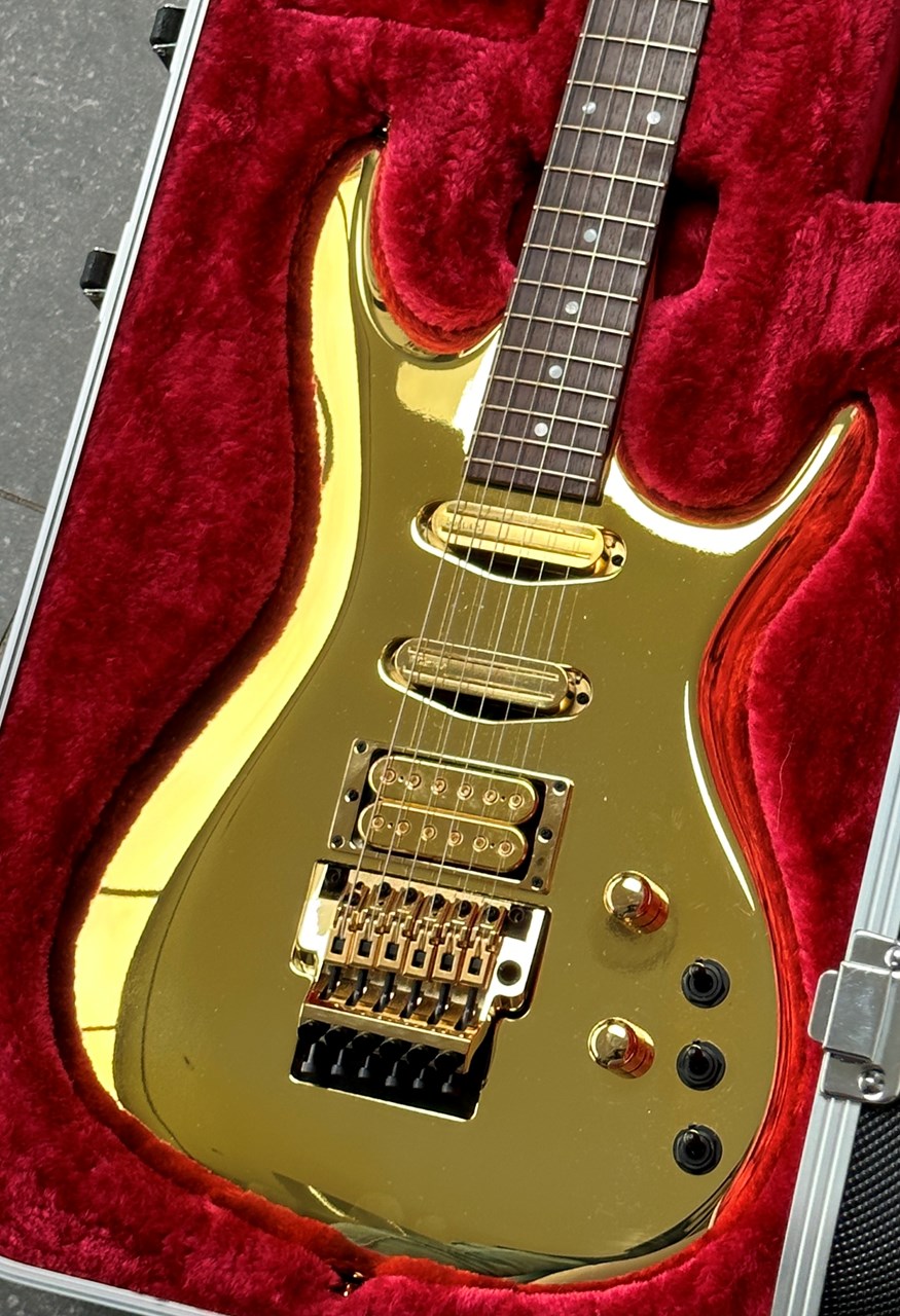 Ibanez JS2GD Gold Chrome Boy Joe Satriani Mint & Complete - Thumbnail 6