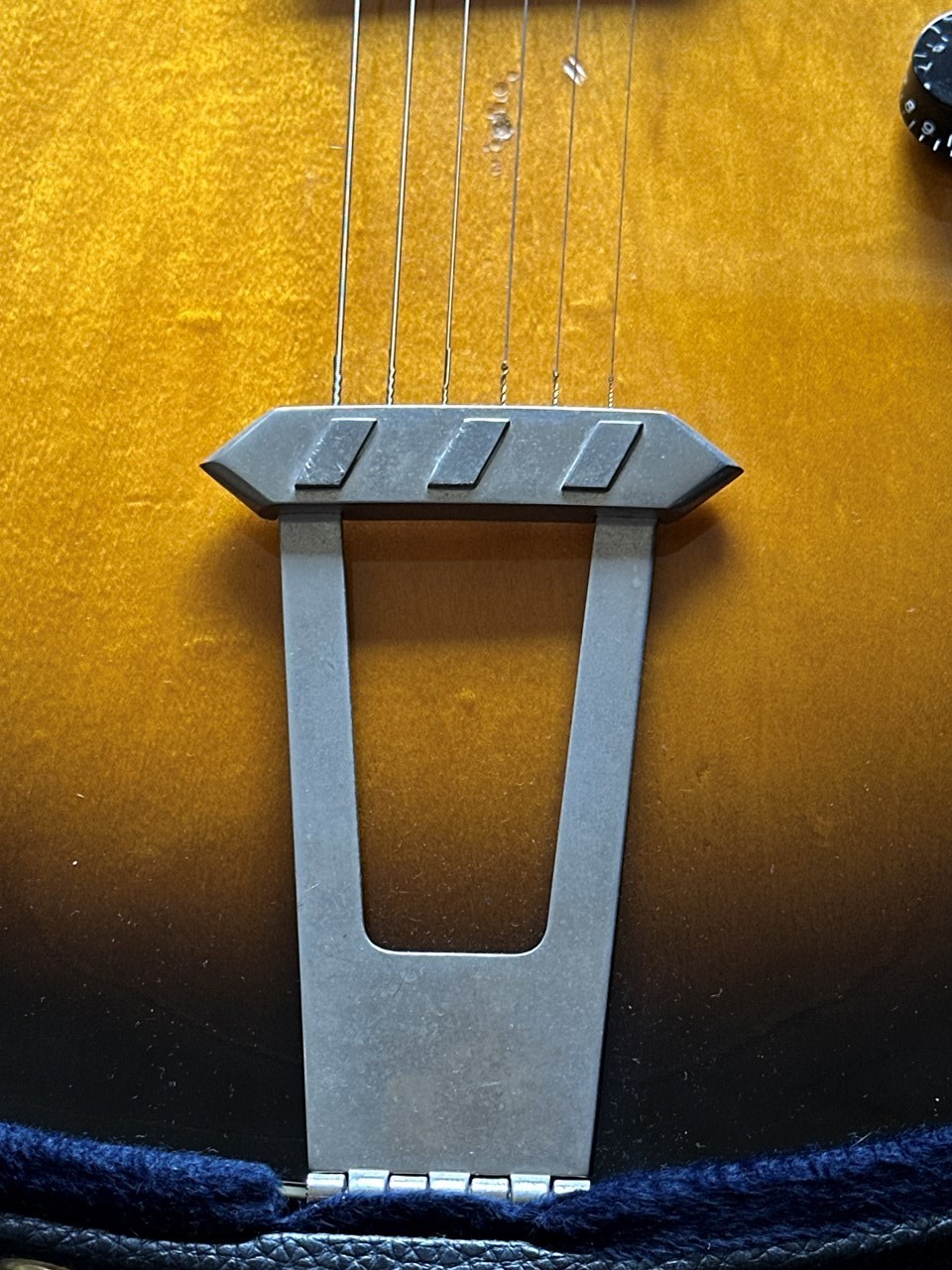 1993 Gibson ES-135 Semi-Hollowbody Vintage Sunburst - Thumbnail 6