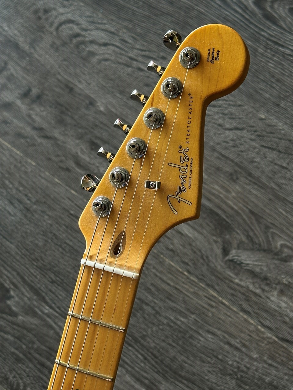 Fender American Professional Classic Stratocaster Unplayed - Thumbnail 3