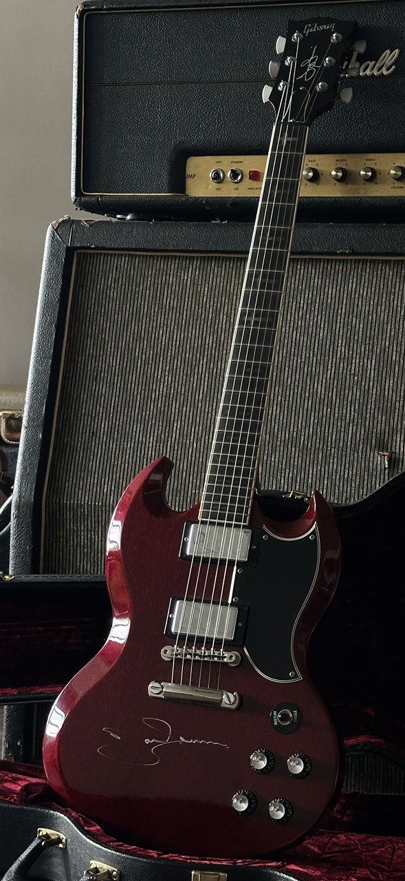 2000 Gibson SG Tony Iommi Custom Shop with Sterling Silver Cross Inlays Dark Wine Red Handsigned - Thumbnail 3