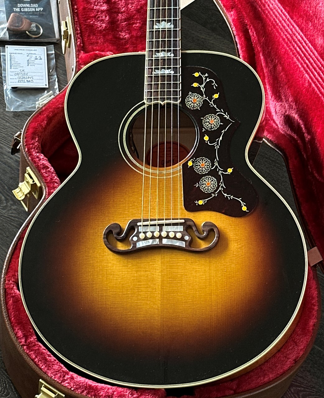 2024 Gibson SJ-200 Vintage Sunburst Flamed Maple Mint & Complete - Thumbnail 2