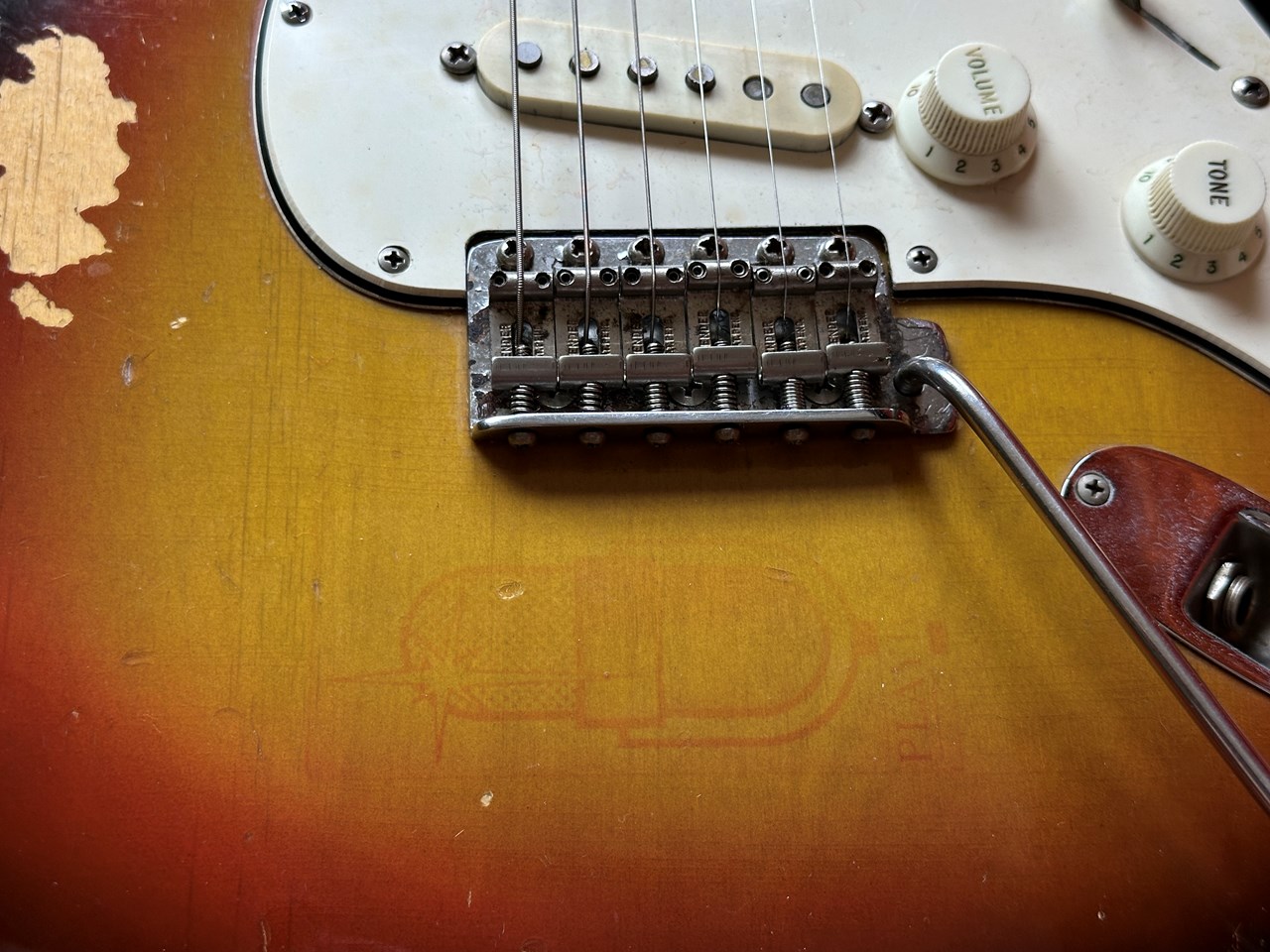 1969 Fender Stratocaster Sunburst Original Vintage with Case - Thumbnail 2