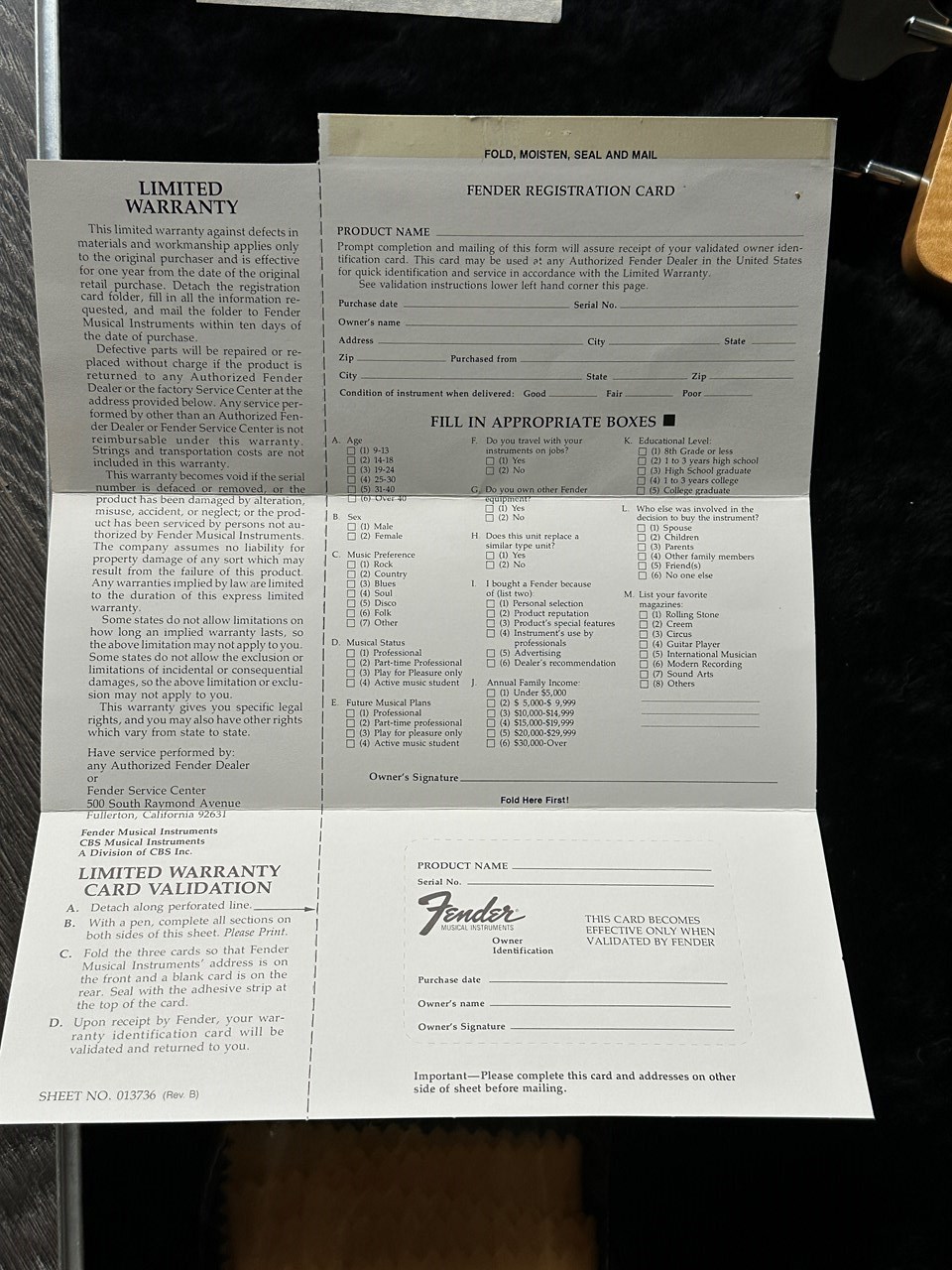 1983 Fender USA Precision Bass Sunburst with Papers & Case - Thumbnail 3