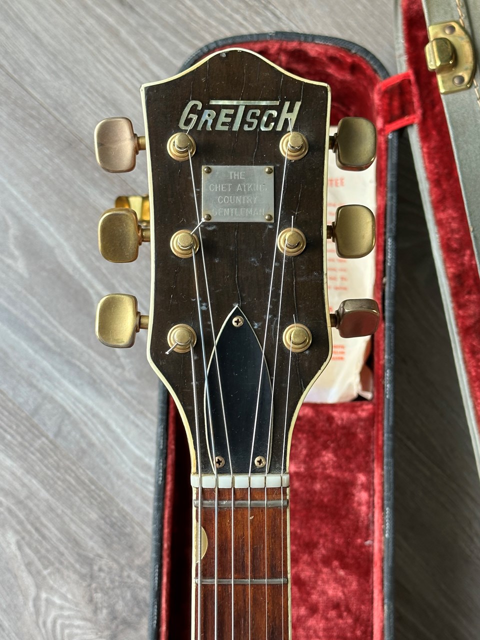 1967 Gretsch 6122 Chet Atkins Country Gentleman Walnut with Original Case - Thumbnail 5