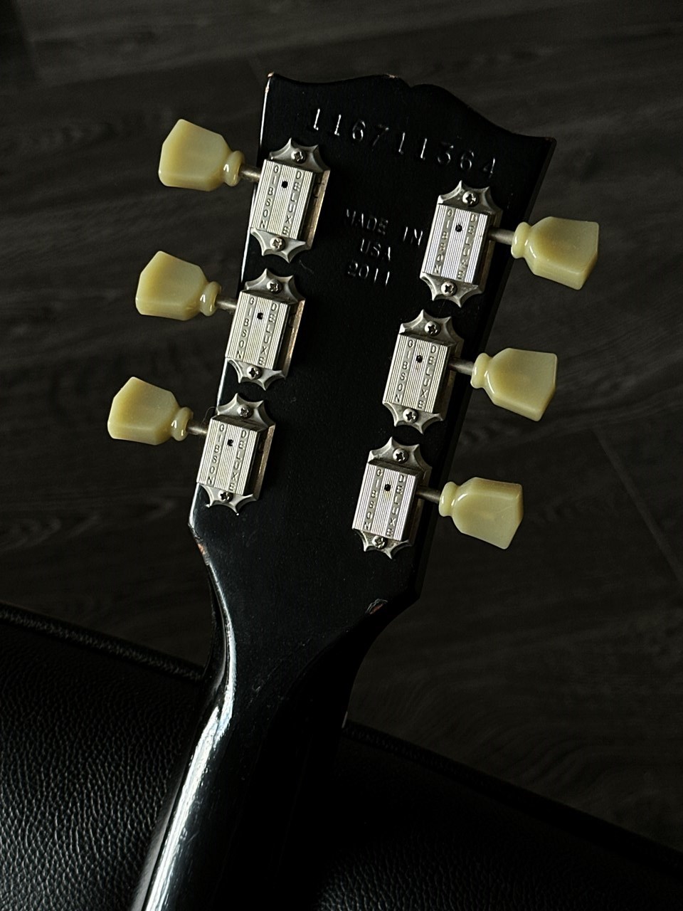 2011 Gibson Les Paul Studio 60's Tribute P90's Worn Ebony - Thumbnail 6