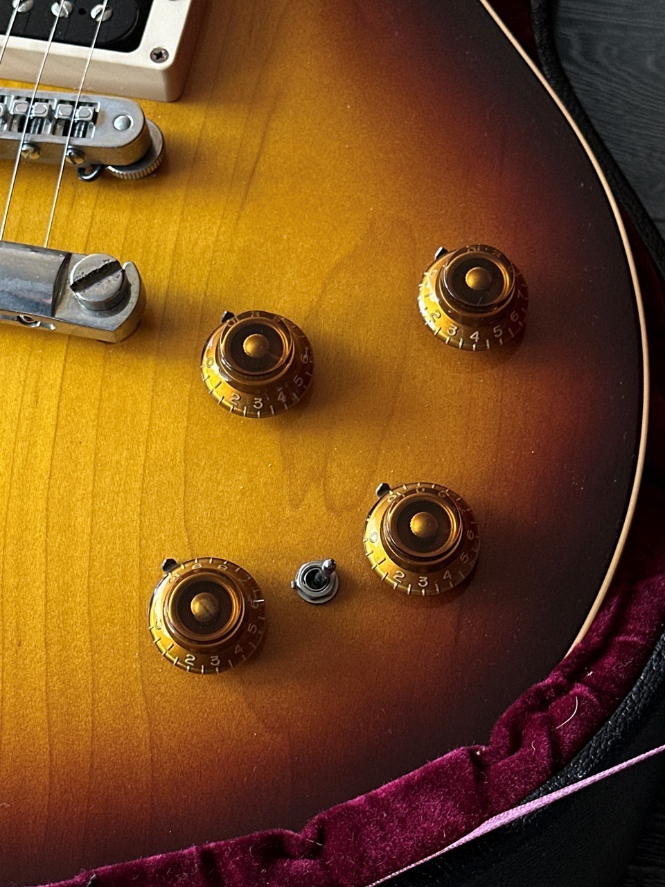 Gibson Les Paul Standard Slash Custom Shop Tobacco with Piezo Acoustic Tones - Thumbnail 5