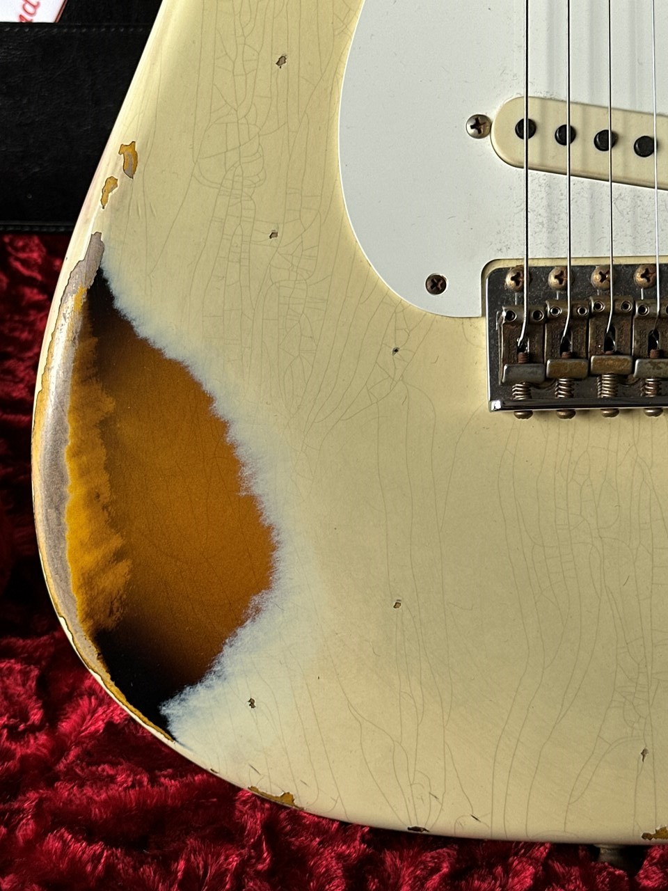 Fender Stratocaster 1956 Heavy Relic Custom Shop with COA & Case - Thumbnail 3