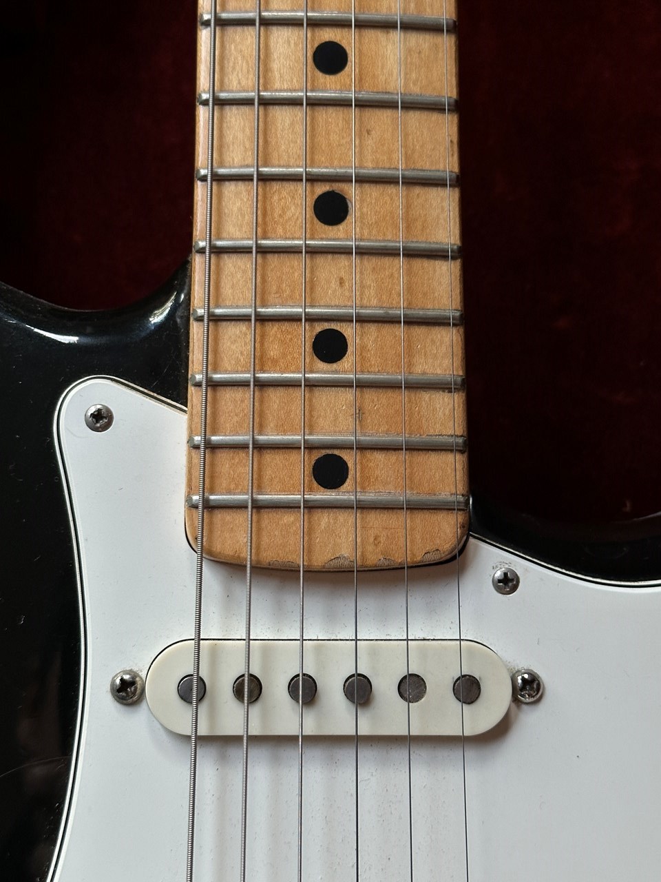 1974 Fender Stratocaster Black with Original Case - Thumbnail 4
