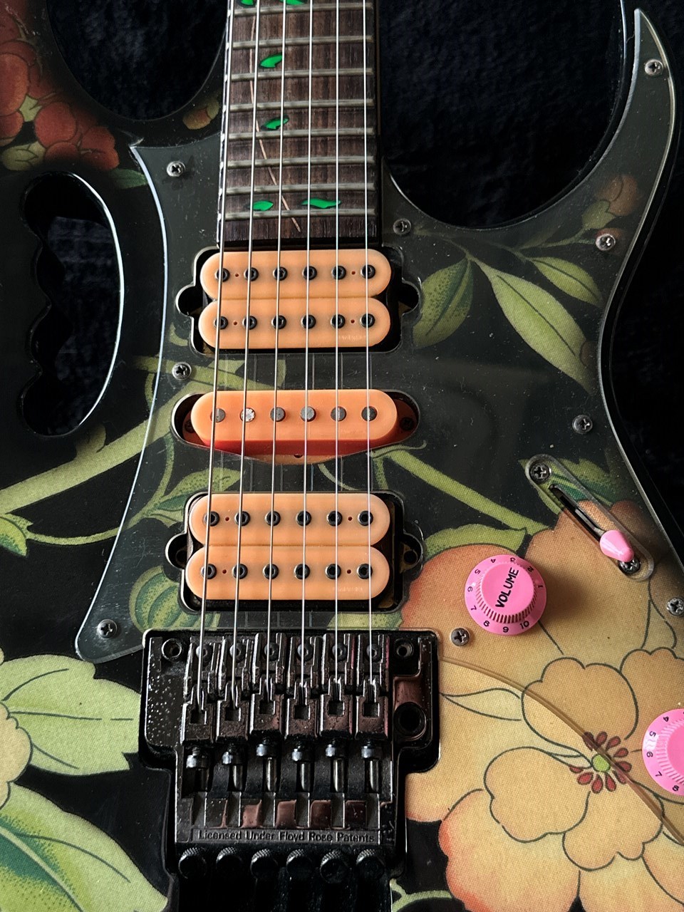 1991 Ibanez JEM 77 FP Floral Pattern Steve Vai with Original Case - Thumbnail 3