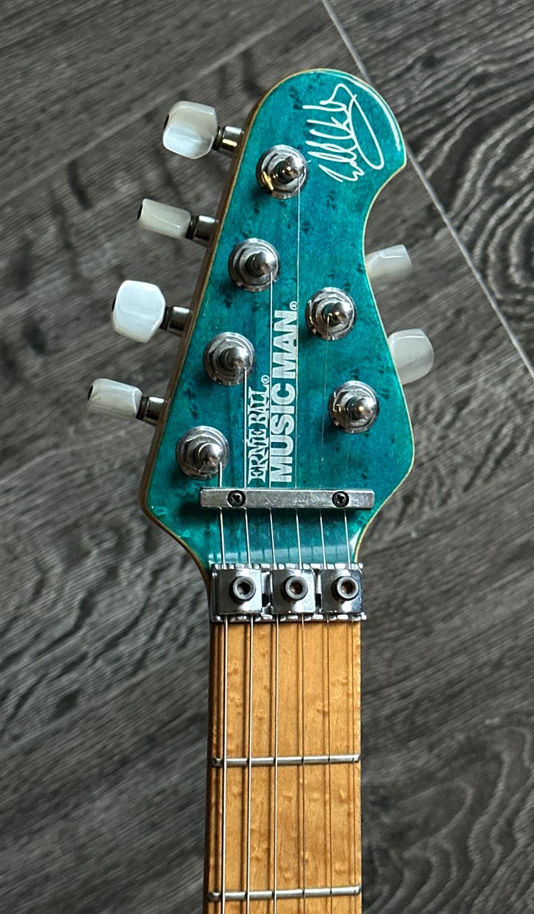 1991 Music Man EVH Eddie van Halen Trans Blue Quilt Top - Thumbnail 2