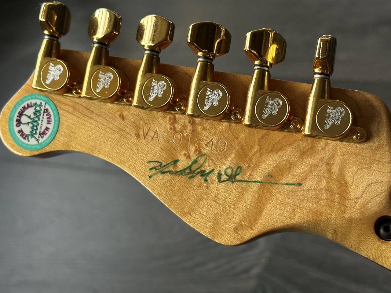 Valley Arts Custom Pro The Original Quilt Maple Top & Back - Thumbnail 5
