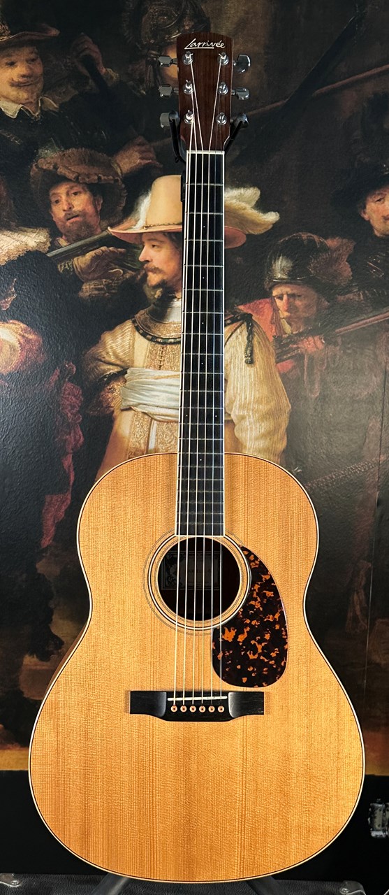 Larrivée L-02 All-Solid Acoustic Handcrafted in Canada - Thumbnail 2