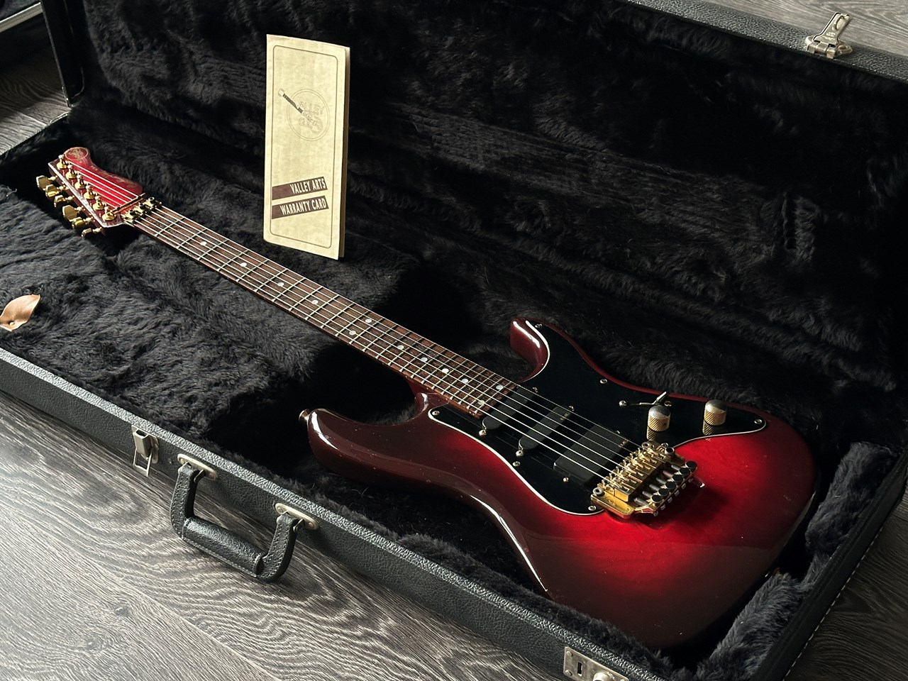 Valley Arts Custom Pro 7/8 The Original Serial# VA892 - Thumbnail 2