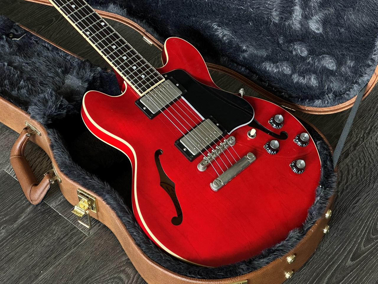2022 Gibson ES-339 Cherry Red Gloss Semi-Hollowbody Smaller ES-335 - Thumbnail 4