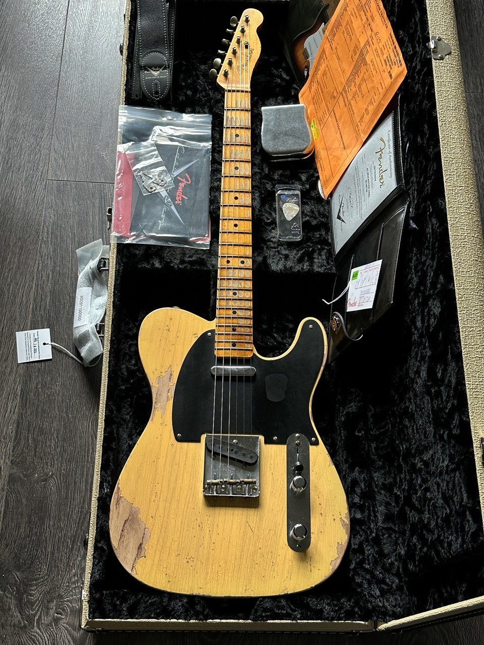 2024 Fender Custom Shop 1951 Nocaster Heavy Relic Aged Nocaster Blonde - Thumbnail 3