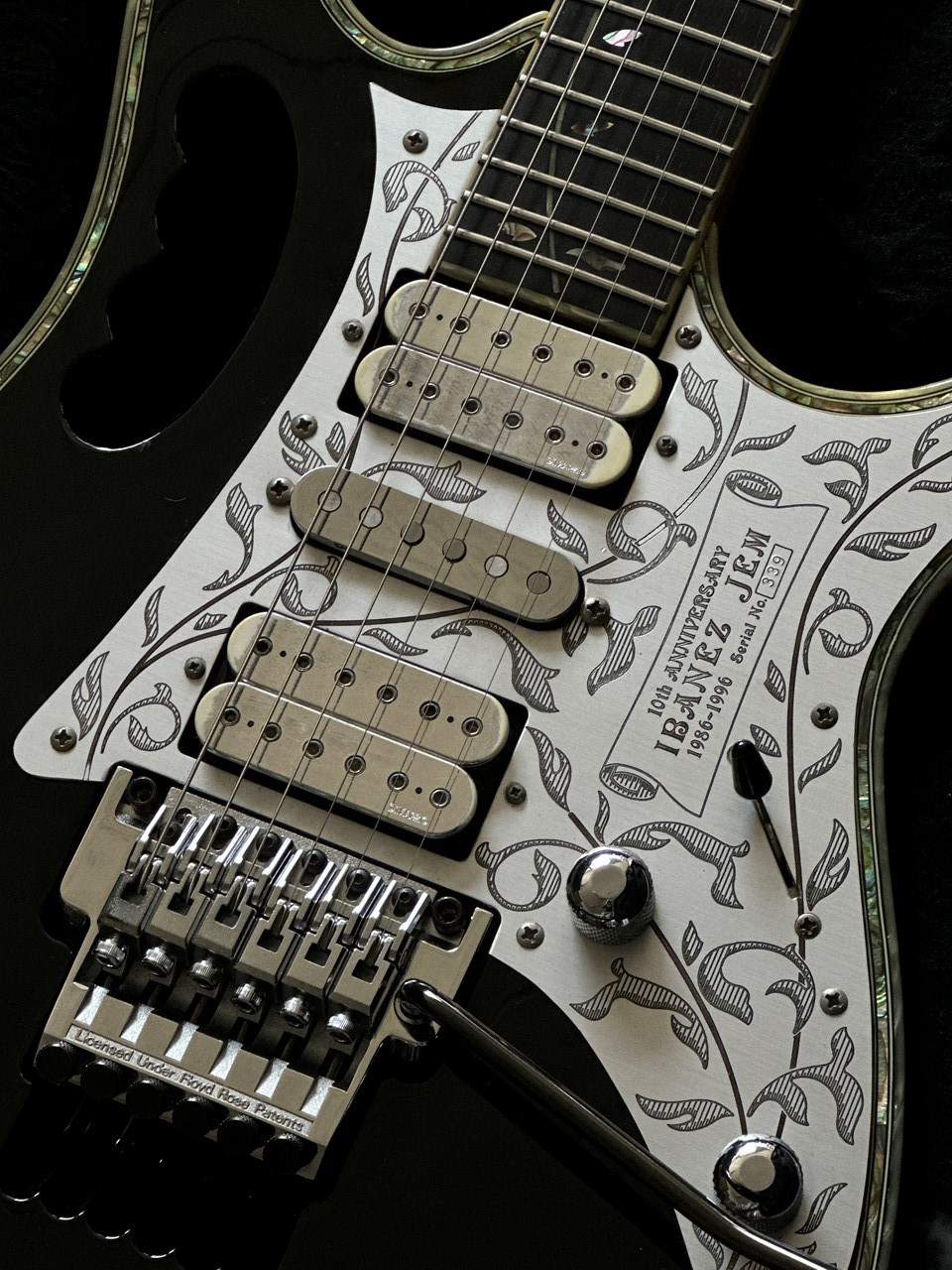 1996 Ibanez JEM 10th Anniversary Steve Vai Serial# 339 - Thumbnail 4