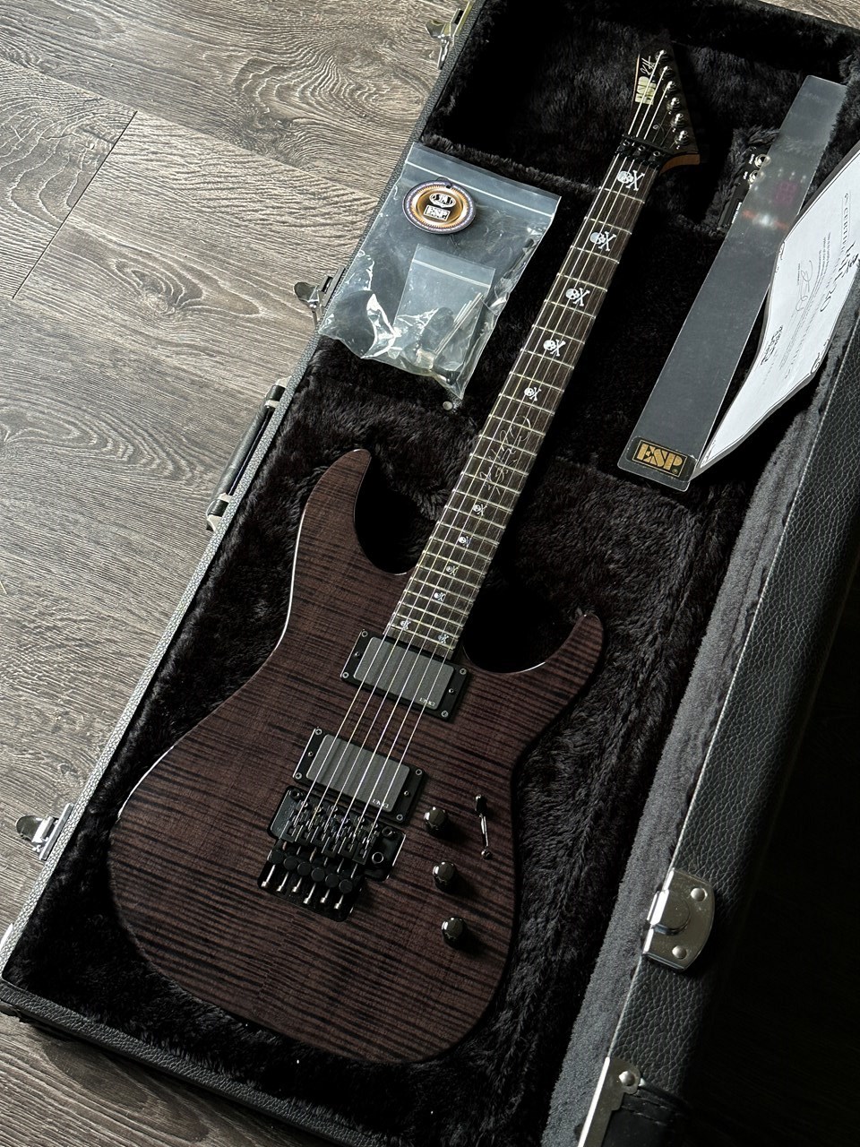 ESP Custom Shop KH-20 Kirk Hammett 20th Anniversary - Thumbnail 6