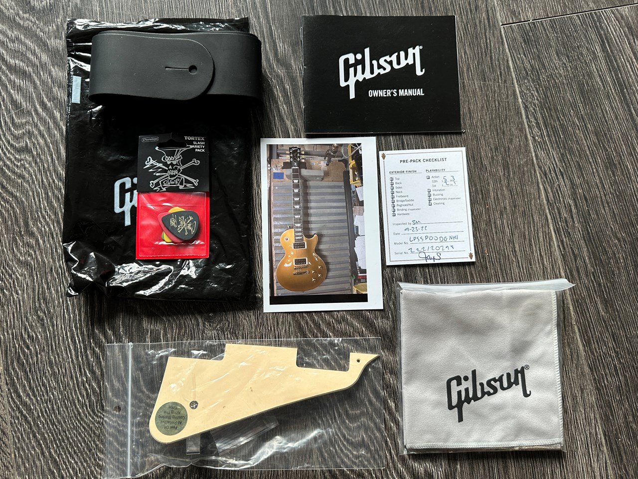 2022 Gibson Les Paul Slash Victoria Goldtop Complete Set - Thumbnail 4