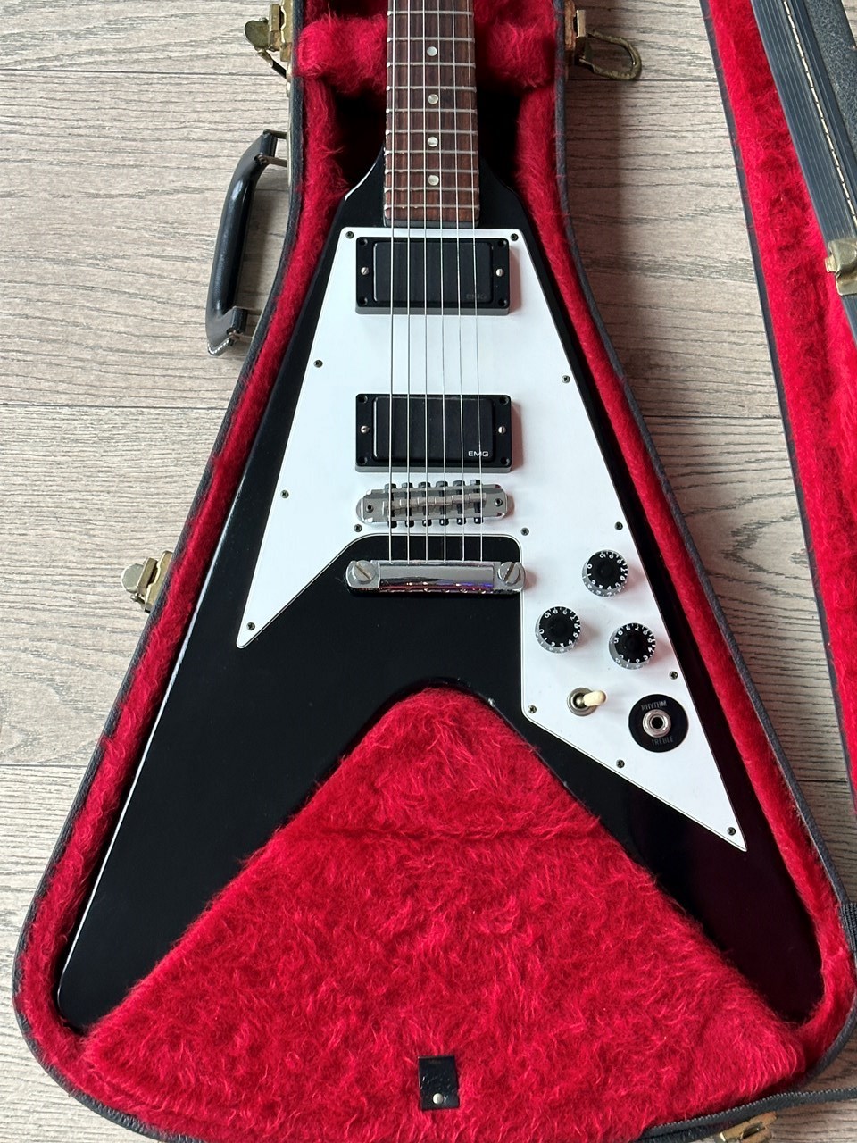 1976 Gibson Flying V Kirk Hammett specs with Original Case - Thumbnail 6