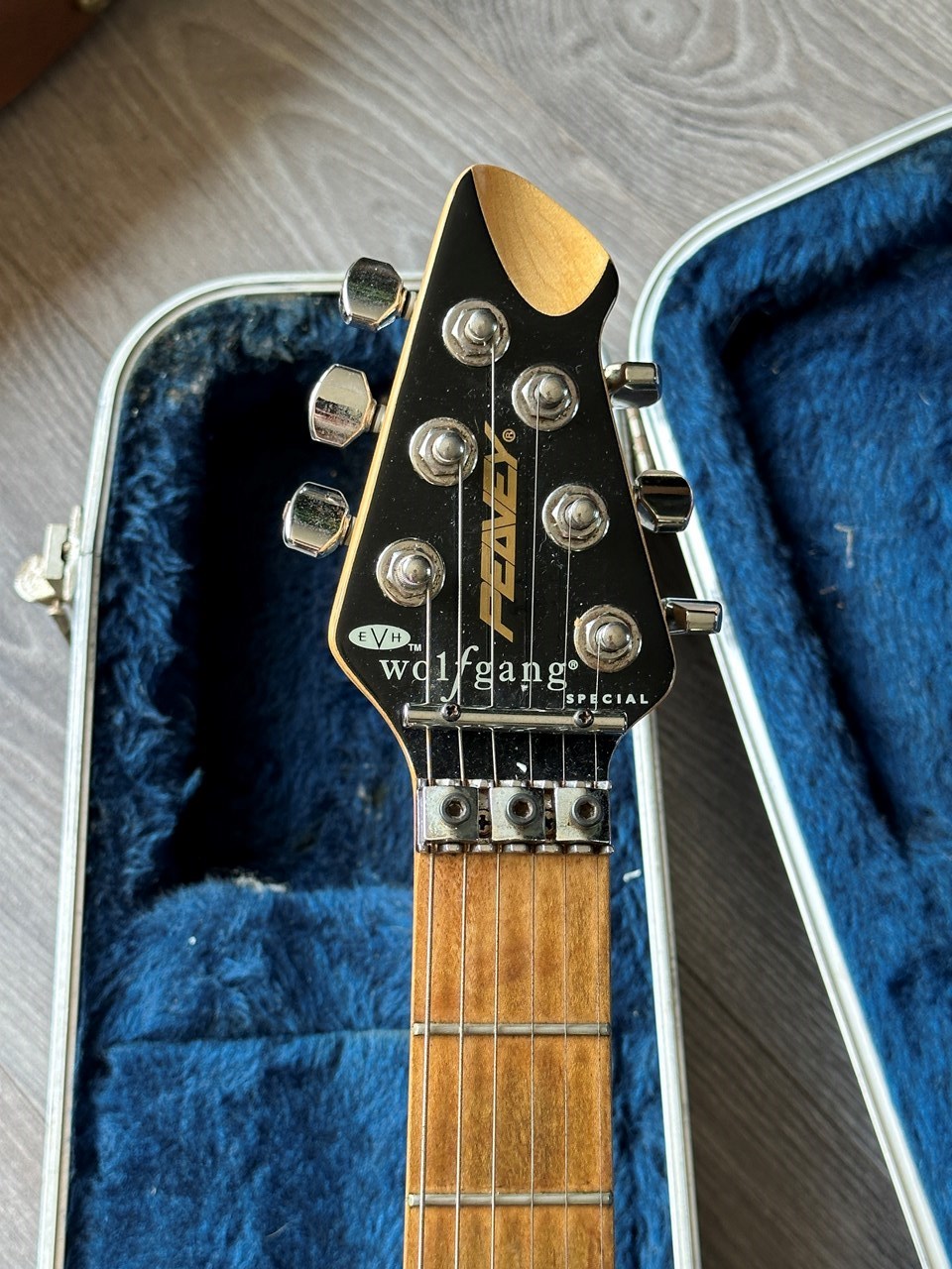 Peavey USA Wolfgang Special Eddie van Halen Tobacco with Manual & Case - Thumbnail 4