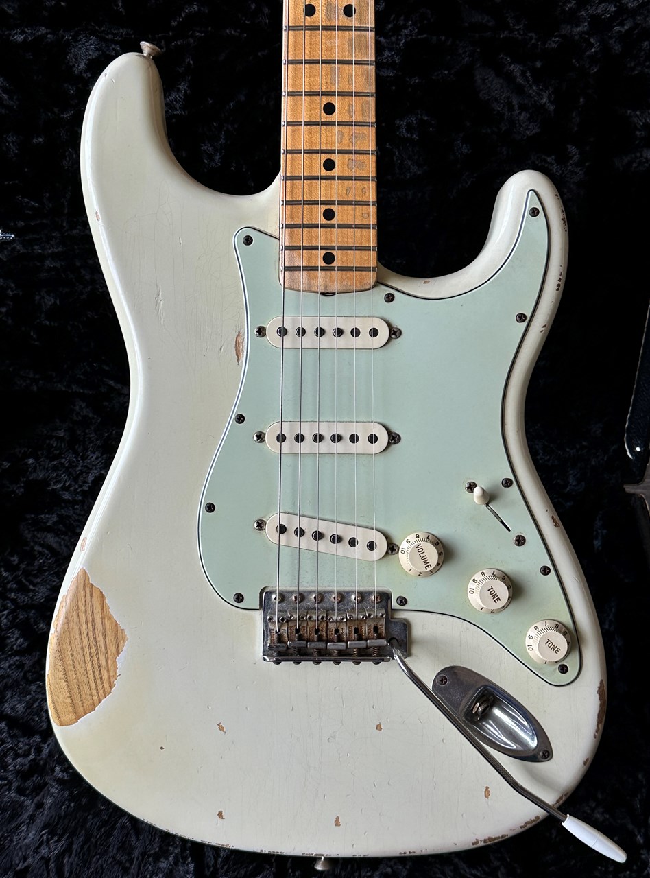 2007 Fender Stratocaster 1969 Relic Olympic White with COA & Case - Thumbnail 5