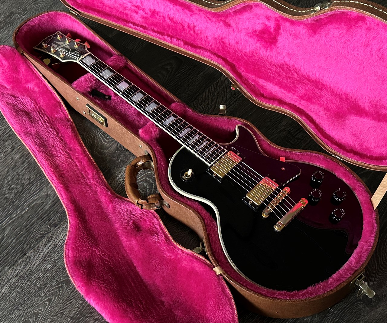 1989 Gibson Les Paul Custom Ebony with Original Case - Image 1