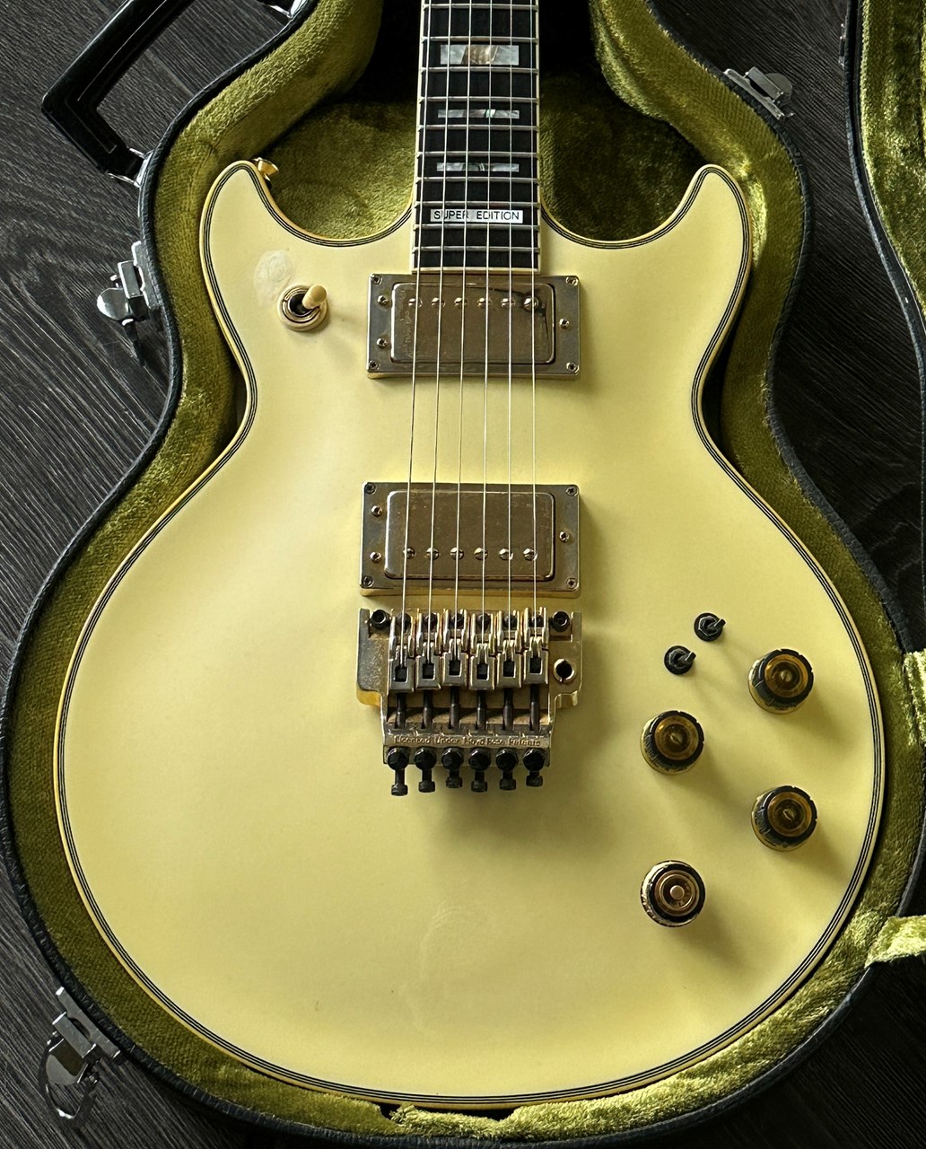 1986 Ibanez Artist AR350 PLT Super Edition Pearl White Floyd Rose - Thumbnail 2