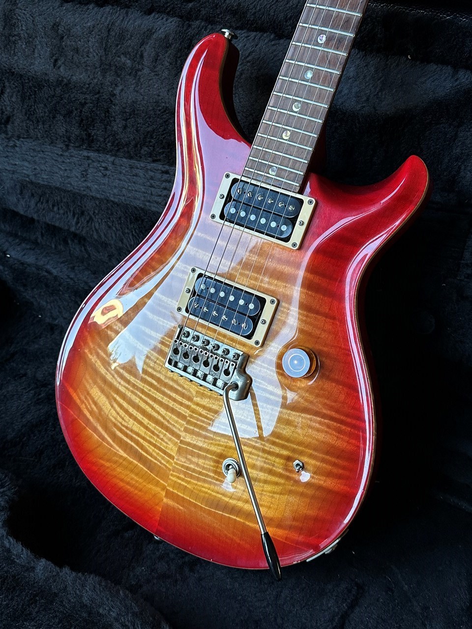 1990 PRS Paul Reed Smith Custom 24 with a Wild Maple Top - Thumbnail 5