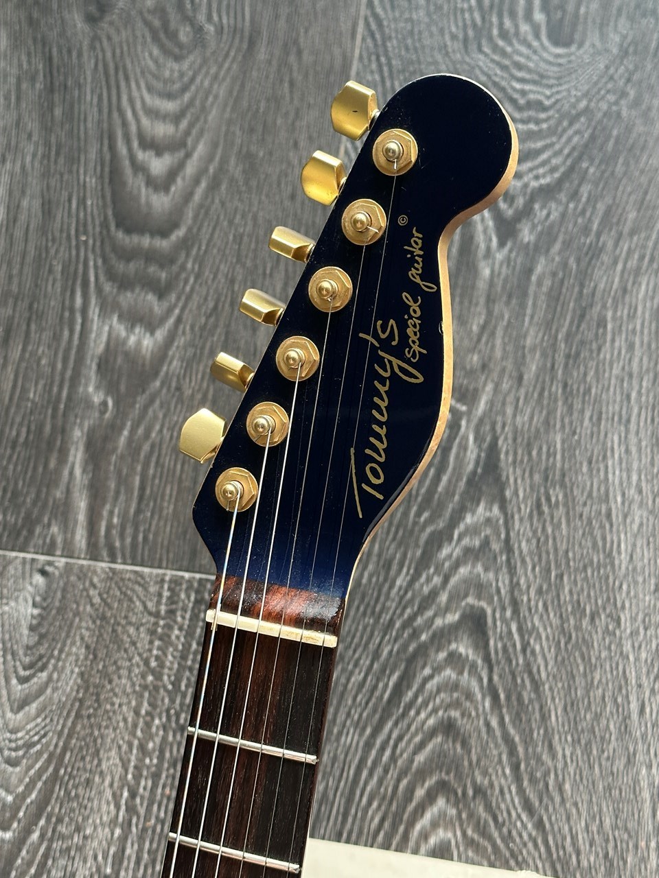 1998 Tommy’s Special Guitars Handbuilt Valley Arts Style - Thumbnail 3