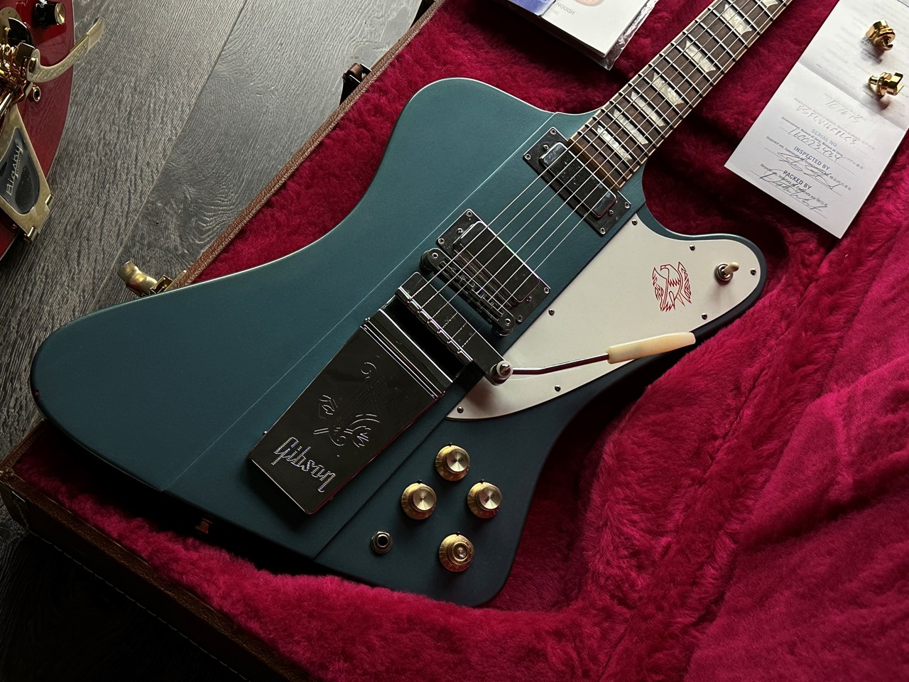 Gibson Firebird V Pelham Blue Vibrola Limited Edition - Thumbnail 5