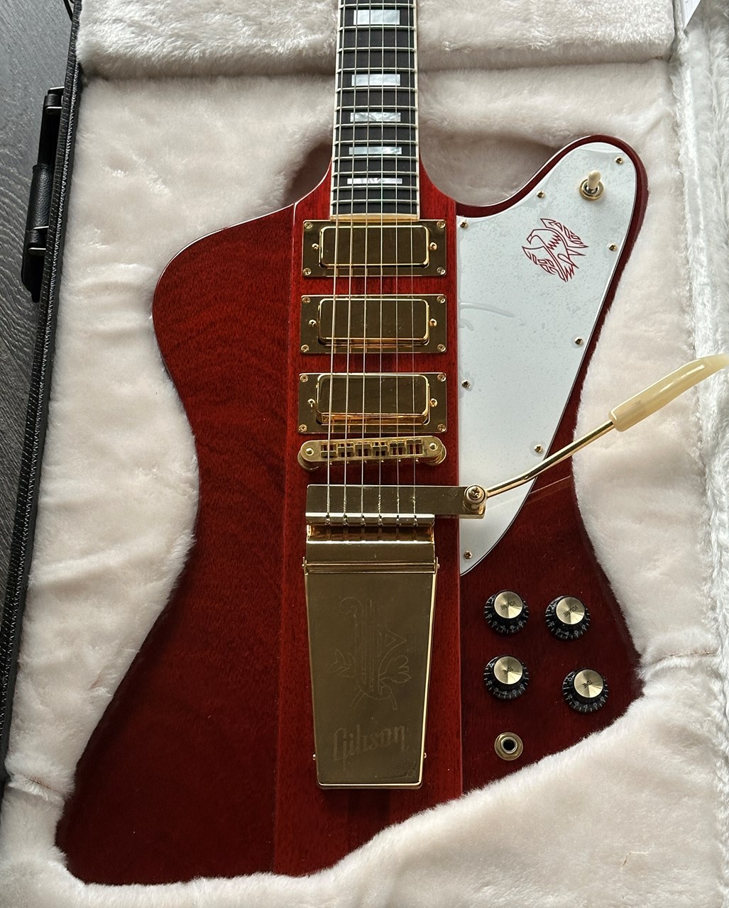 Gibson Firebird VII Cherry & Gold Hardware Excellent with Checklist & Case - Thumbnail 2
