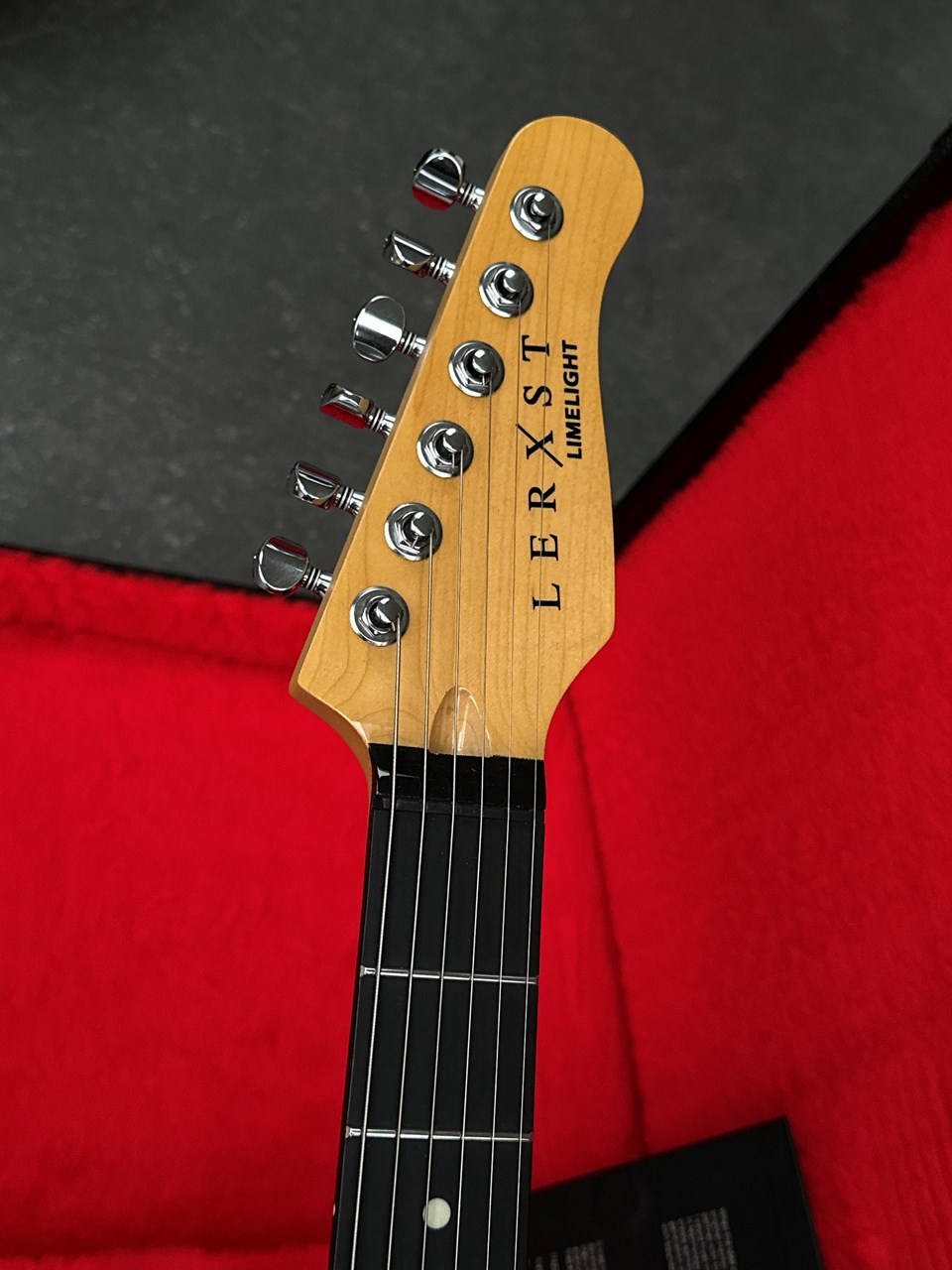 Lerxst Limelight Alex Lifeson Handsigned #40 Cream Limited Edition - Thumbnail 6