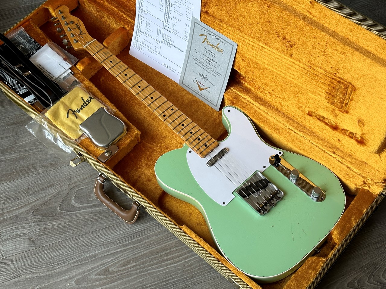 Fender 50's Esquire Custom Shop Relic Surf Green - Thumbnail 6